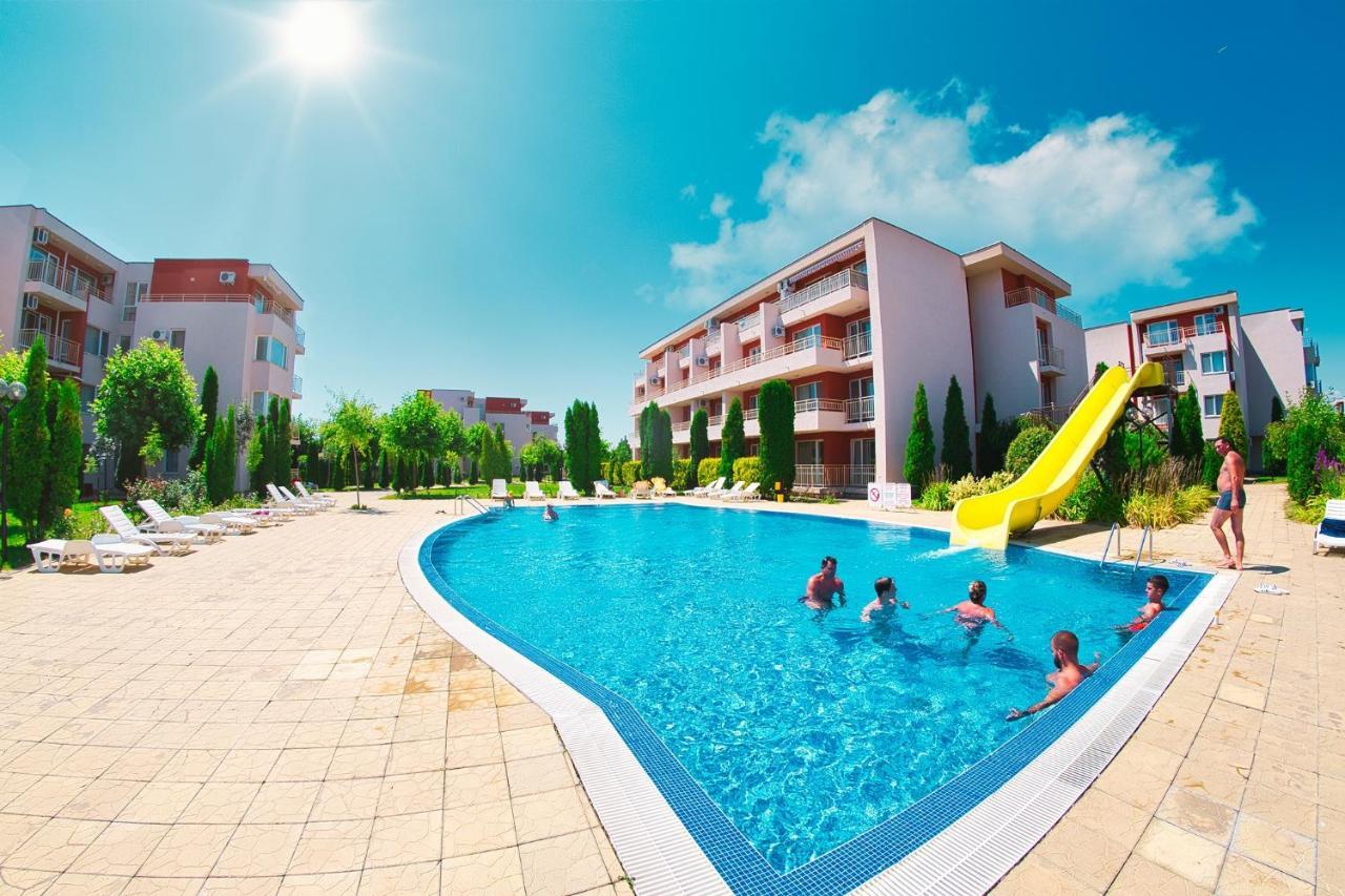Nessebar Fort Club - Prestige Apartments サニービーチ エクステリア 写真
