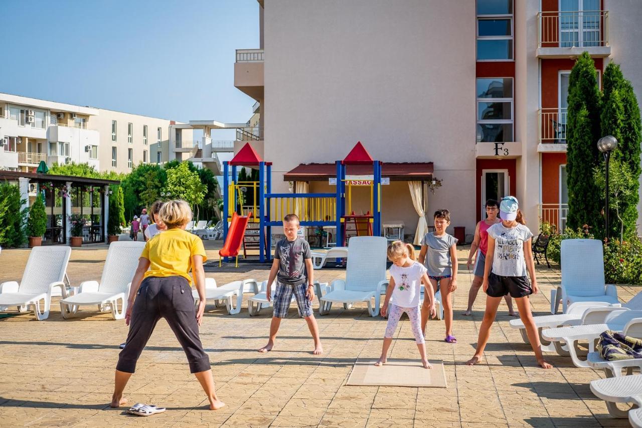 Nessebar Fort Club - Prestige Apartments サニービーチ エクステリア 写真