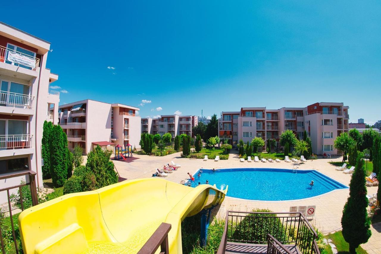 Nessebar Fort Club - Prestige Apartments サニービーチ エクステリア 写真