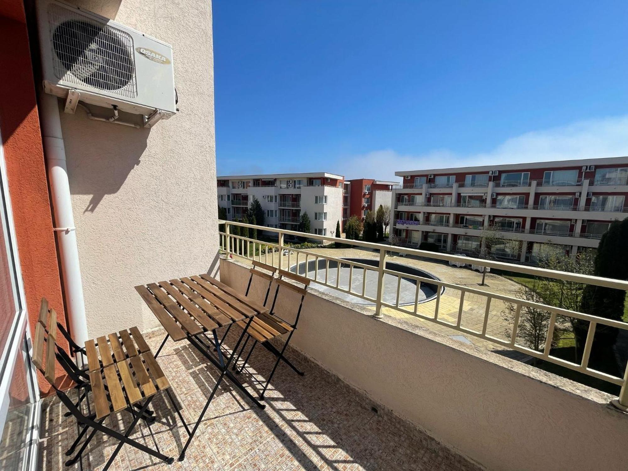 Nessebar Fort Club - Prestige Apartments サニービーチ エクステリア 写真